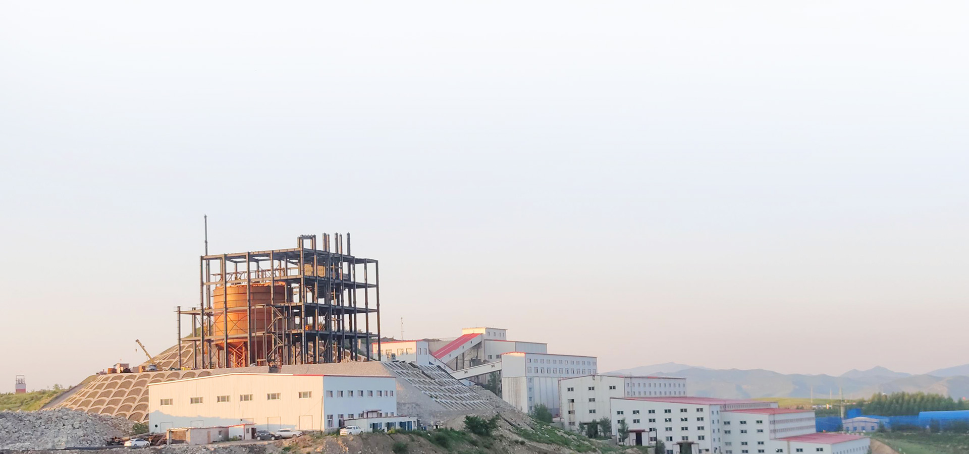 实现企业生长，，，，，成绩员工价值，，，，，践行社会责任。。。。。